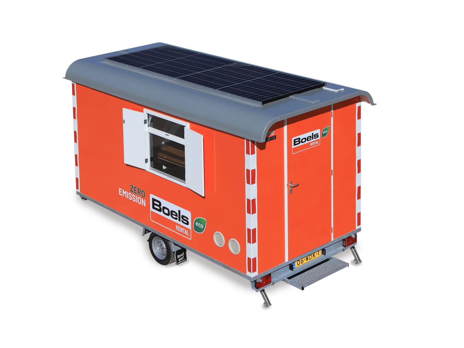 Schaftwagen met zonnepanelen en warmtepomp