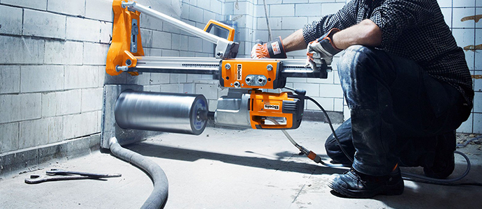 Outils de forage et de démolition